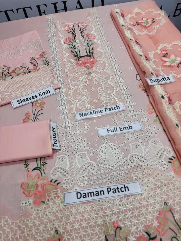 3 Pcs women's Unstitched suits