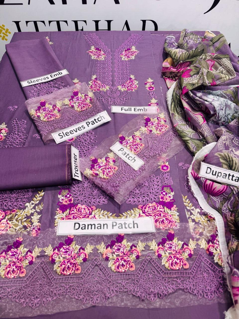 3 Pcs women's Unstitched suit